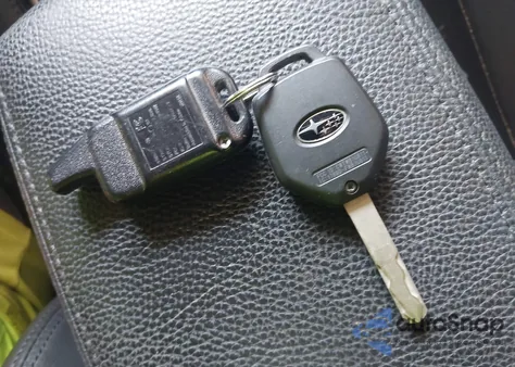 2012 Subaru Outback 3.6R Limited из США, поврежденный, VIN 4S4BRDKC9C2240536